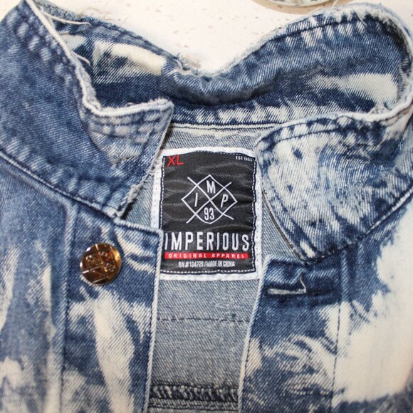 VEST - Picture 6 of 12